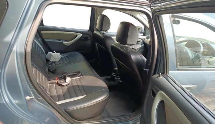 2014 Renault Duster 85 PS RXL DIESEL, Diesel, Manual, 48,430 km, interior