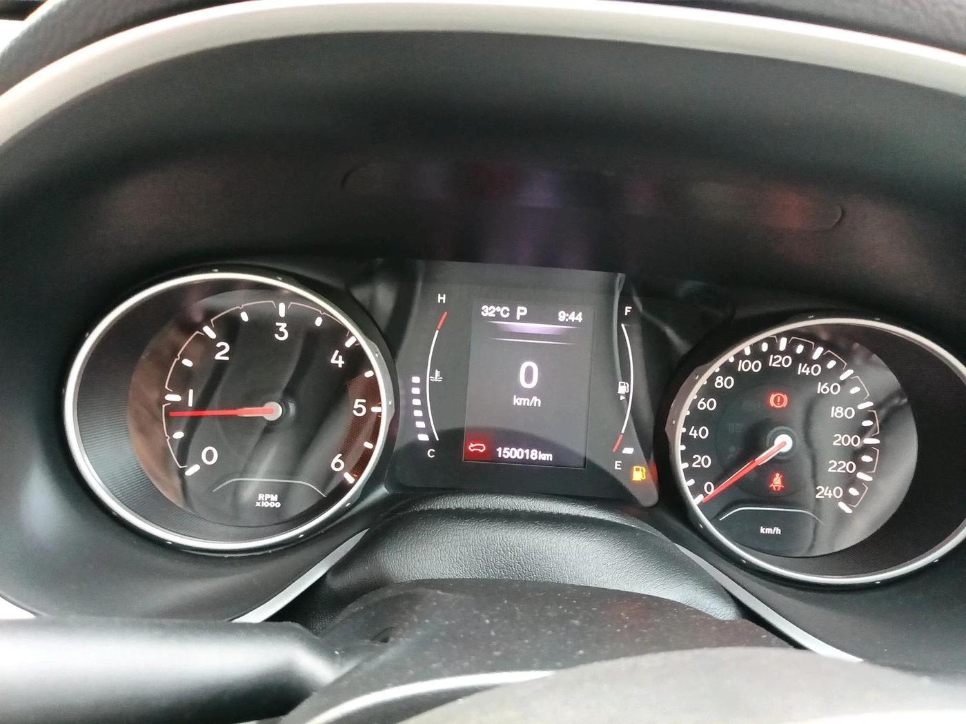 2019 Jeep Compass LONGITUDE 2.0 DIESEL 4X4 AT, Diesel, Automatic, 1,50,018 km, interior