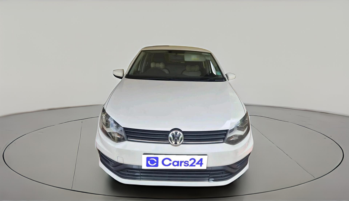 2018 Volkswagen Ameo TRENDLINE 1.0L, Petrol, Manual, 1,27,355 km, exterior