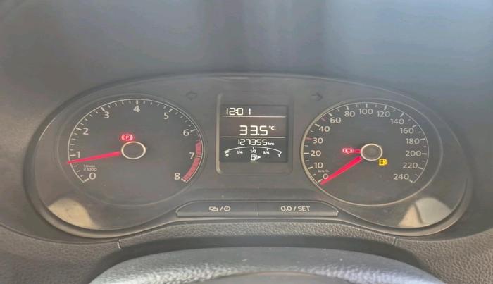 2018 Volkswagen Ameo TRENDLINE 1.0L, Petrol, Manual, 1,27,355 km, interior