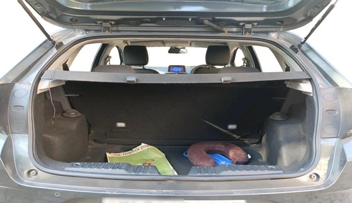 2020 Tata ALTROZ XT PETROL, Petrol, Manual, 44,367 km, exterior