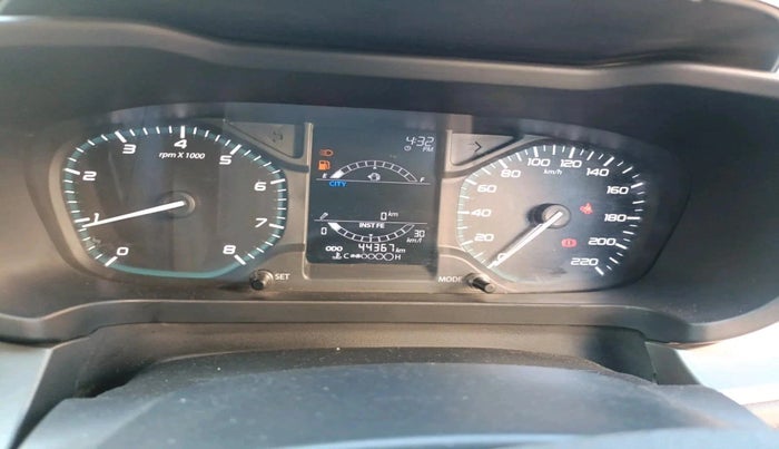 2020 Tata ALTROZ XT PETROL, Petrol, Manual, 44,367 km, interior