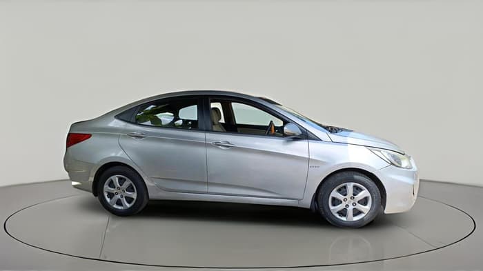 2013 Hyundai Verna FLUIDIC 1.6 VTVT EX, Petrol, Manual, 1,46,001 km, exterior