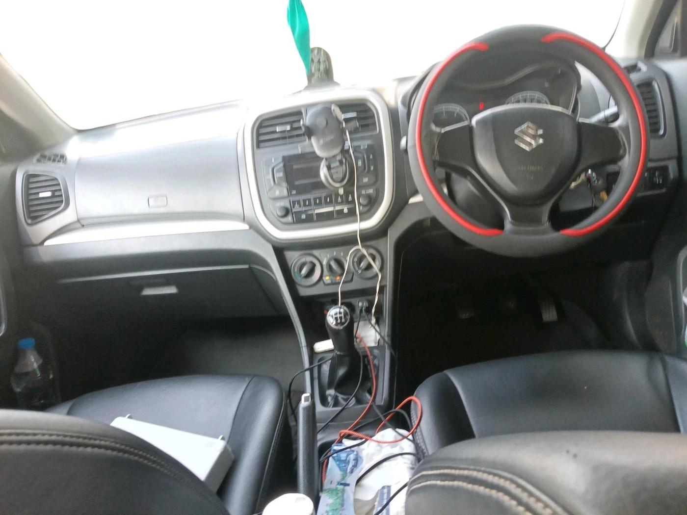 2016 Maruti Vitara Brezza VDI, Diesel, Manual, 1,72,903 km, interior