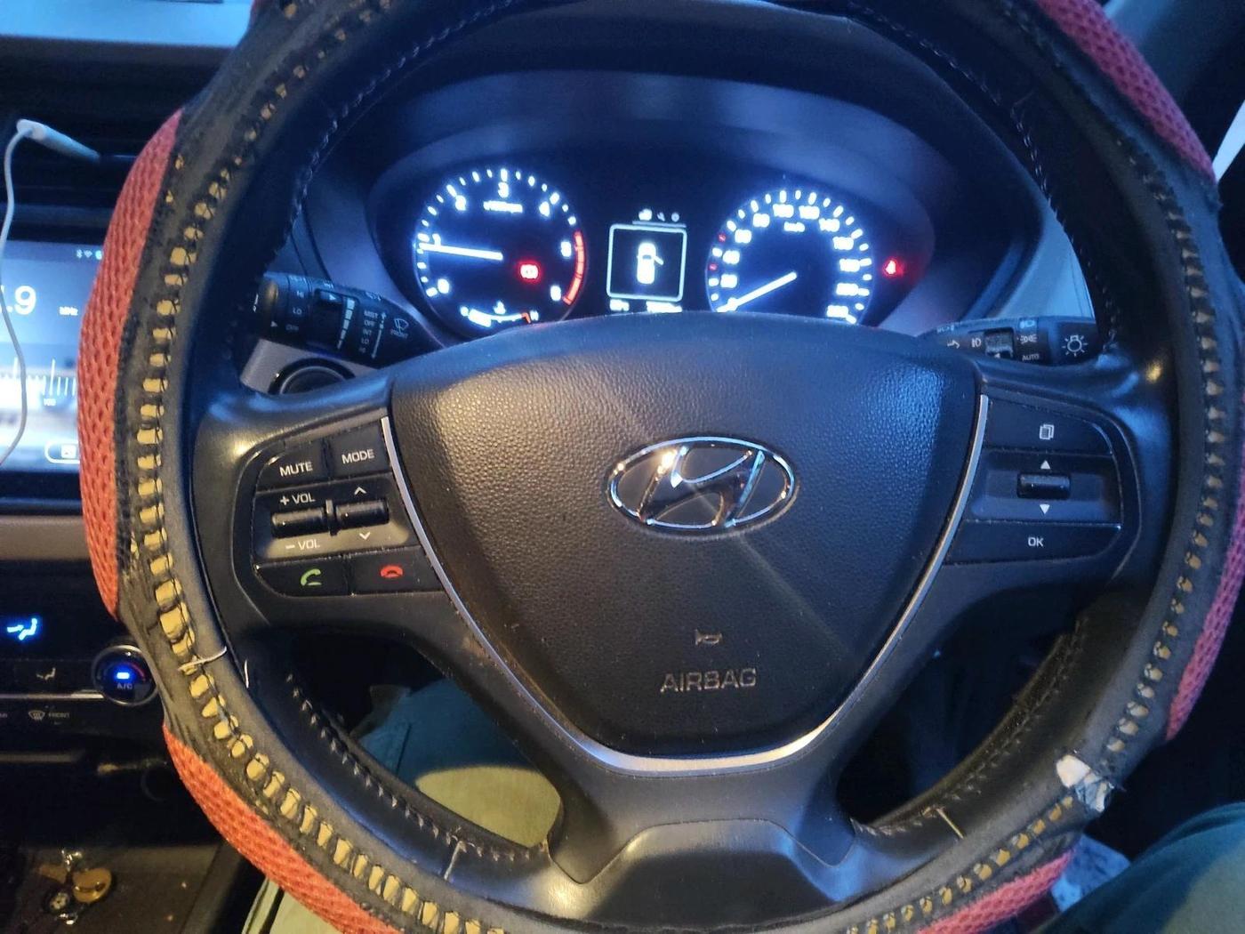2016 Hyundai Elite i20 ASTA 1.4 CRDI (O), Diesel, Manual, 76,725 km, interior