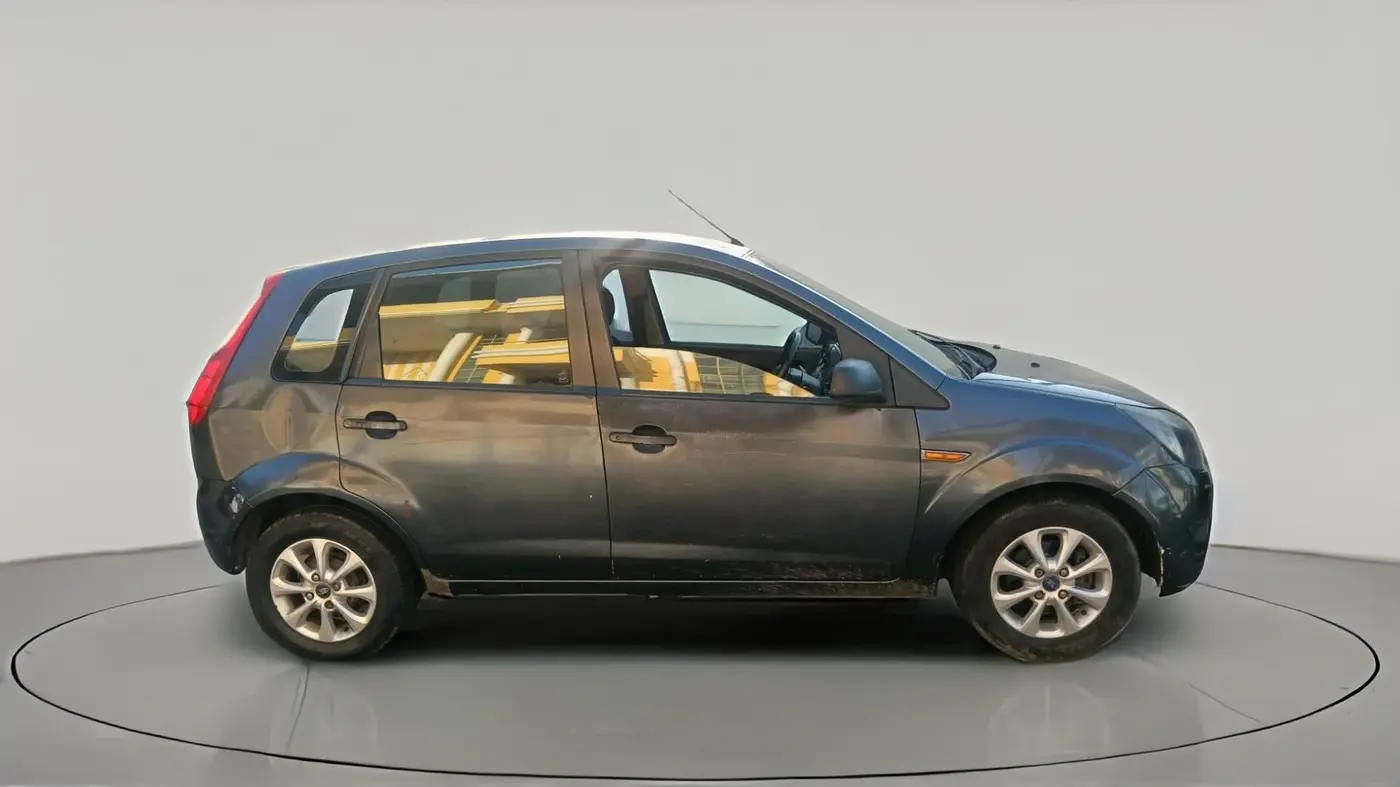 2011 Ford Figo TITANIUM 1.4 DIESEL, Diesel, Manual, 1,58,846 km, exterior