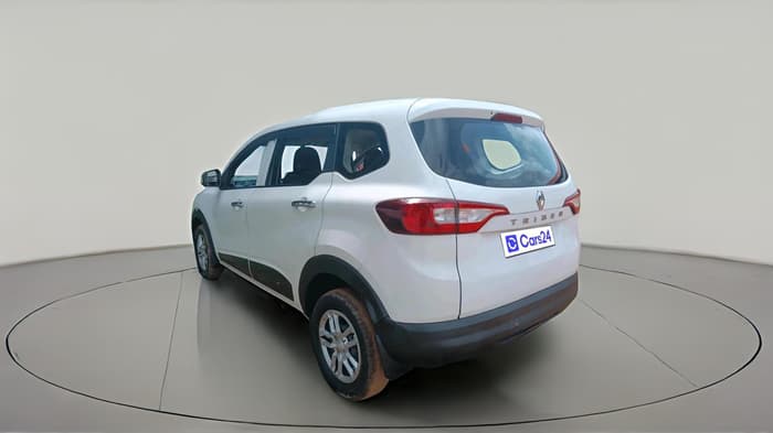2021 Renault TRIBER RXL AMT, Petrol, Automatic, 81,144 km, exterior