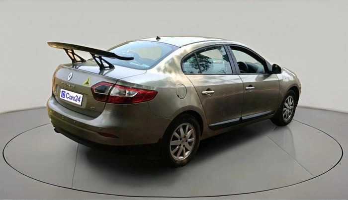 2012 Renault Fluence 1.5 E2, Diesel, Manual, 1,33,831 km, exterior