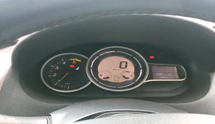 2012 Renault Fluence 1.5 E2, Diesel, Manual, 1,33,831 km, interior