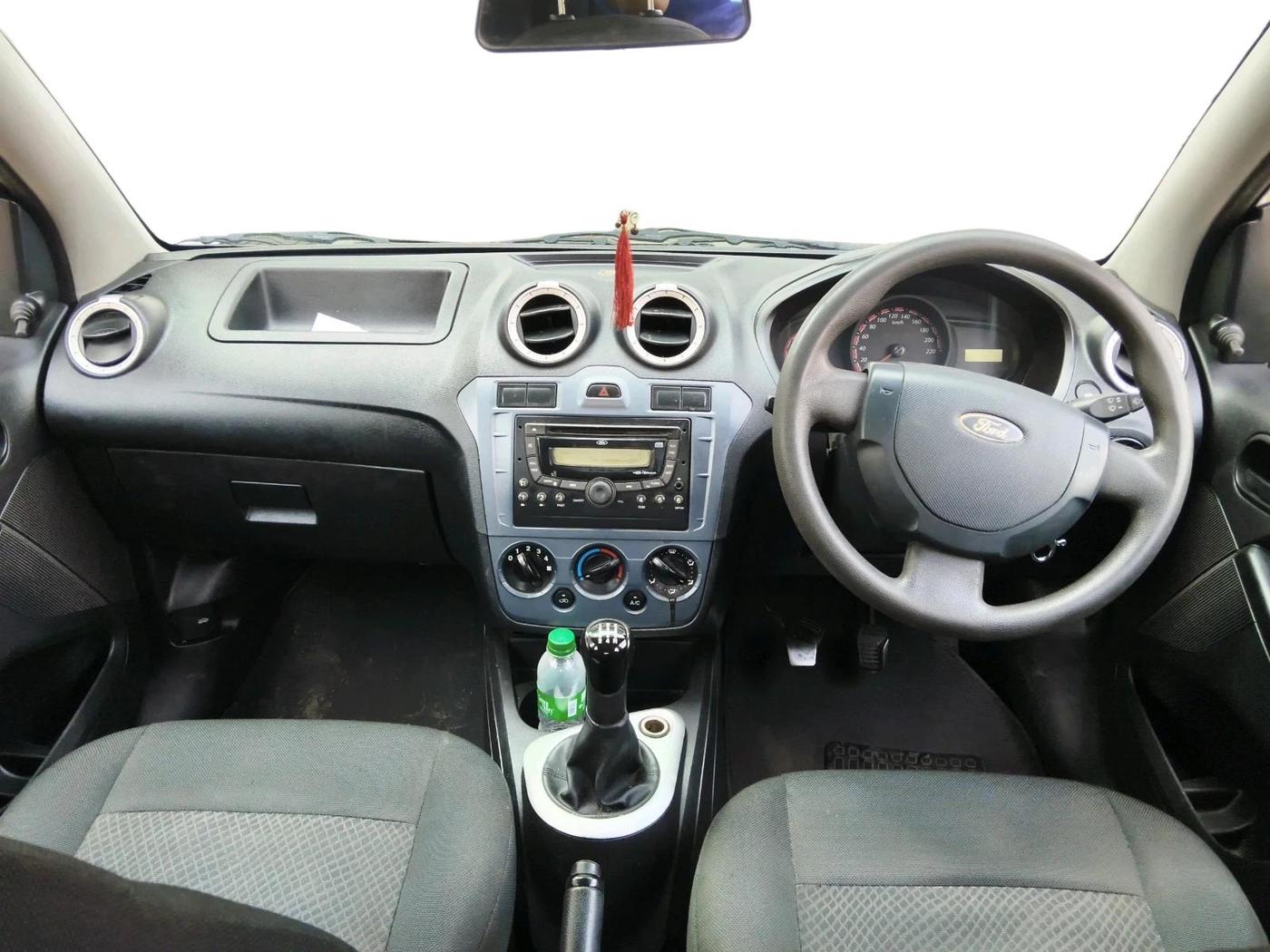 2013 Ford Figo EXI 1.4 DIESEL, Diesel, Manual, 1,39,173 km, interior