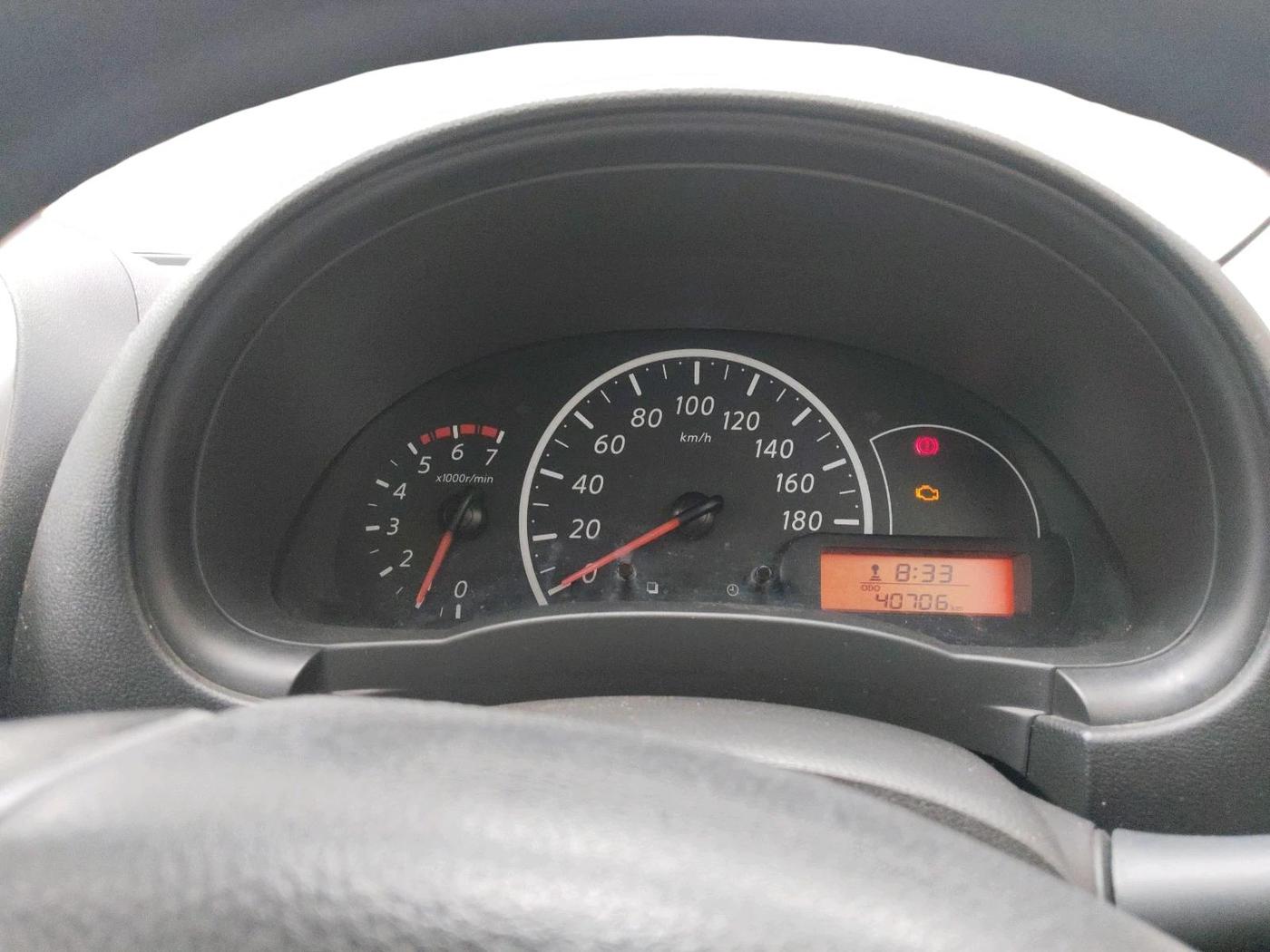 2017 Nissan Micra Active XV, Petrol, Manual, 40,706 km, interior