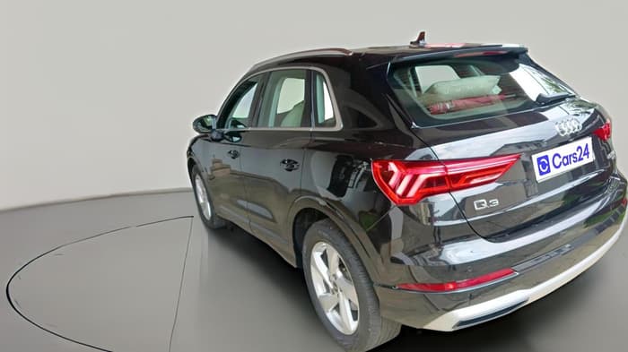 2022 Audi Q3 PREMIUM PLUS 40 TFSI, Petrol, Automatic, 63,478 km, exterior