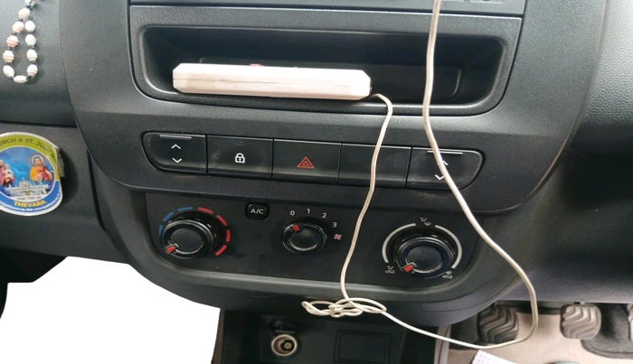 2020 Renault Kwid RXL, Petrol, Manual, 15,510 km, interior