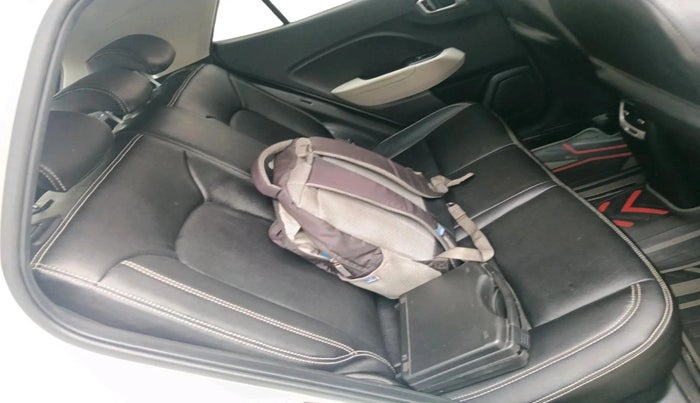 2023 Hyundai VENUE SX (O) 1.0 TURBO DCT, Petrol, Automatic, 32,701 km, interior