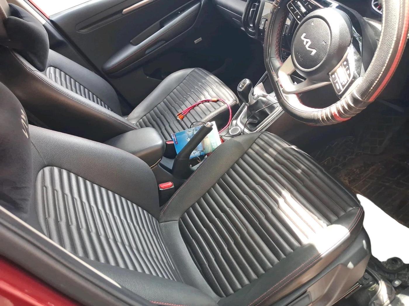2023 KIA SONET GTX PLUS 1.0 IMT, Petrol, Manual, 38,277 km, interior