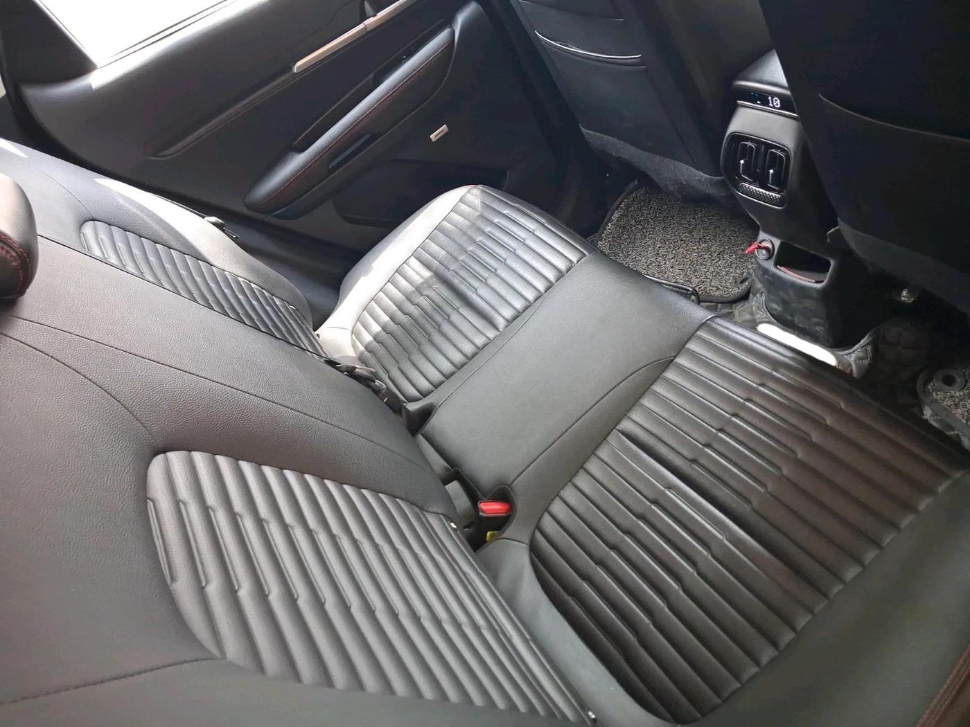 2023 KIA SONET GTX PLUS 1.0 IMT, Petrol, Manual, 38,277 km, interior