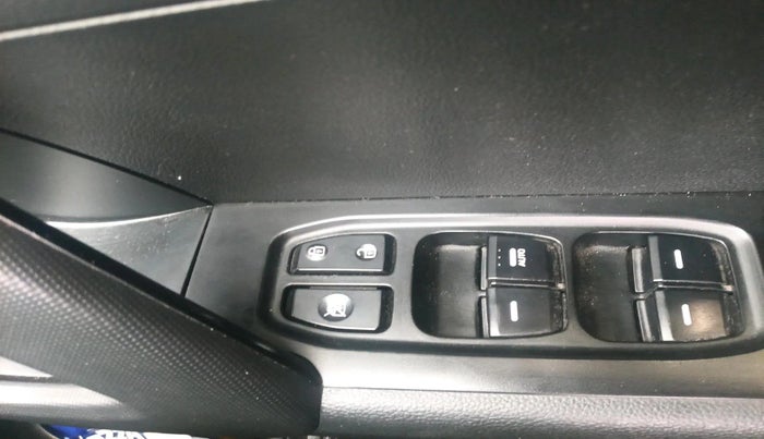 2019 Hyundai Creta SX 1.6 DIESEL DUAL TONE, Diesel, Manual, 1,10,221 km, interior