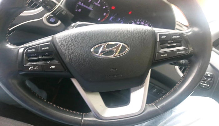 2019 Hyundai Creta SX 1.6 DIESEL DUAL TONE, Diesel, Manual, 1,10,221 km, interior