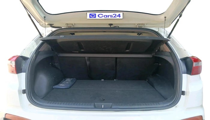 2018 Hyundai Creta SX PLUS AT 1.6 DIESEL, Diesel, Automatic, 1,19,860 km, exterior