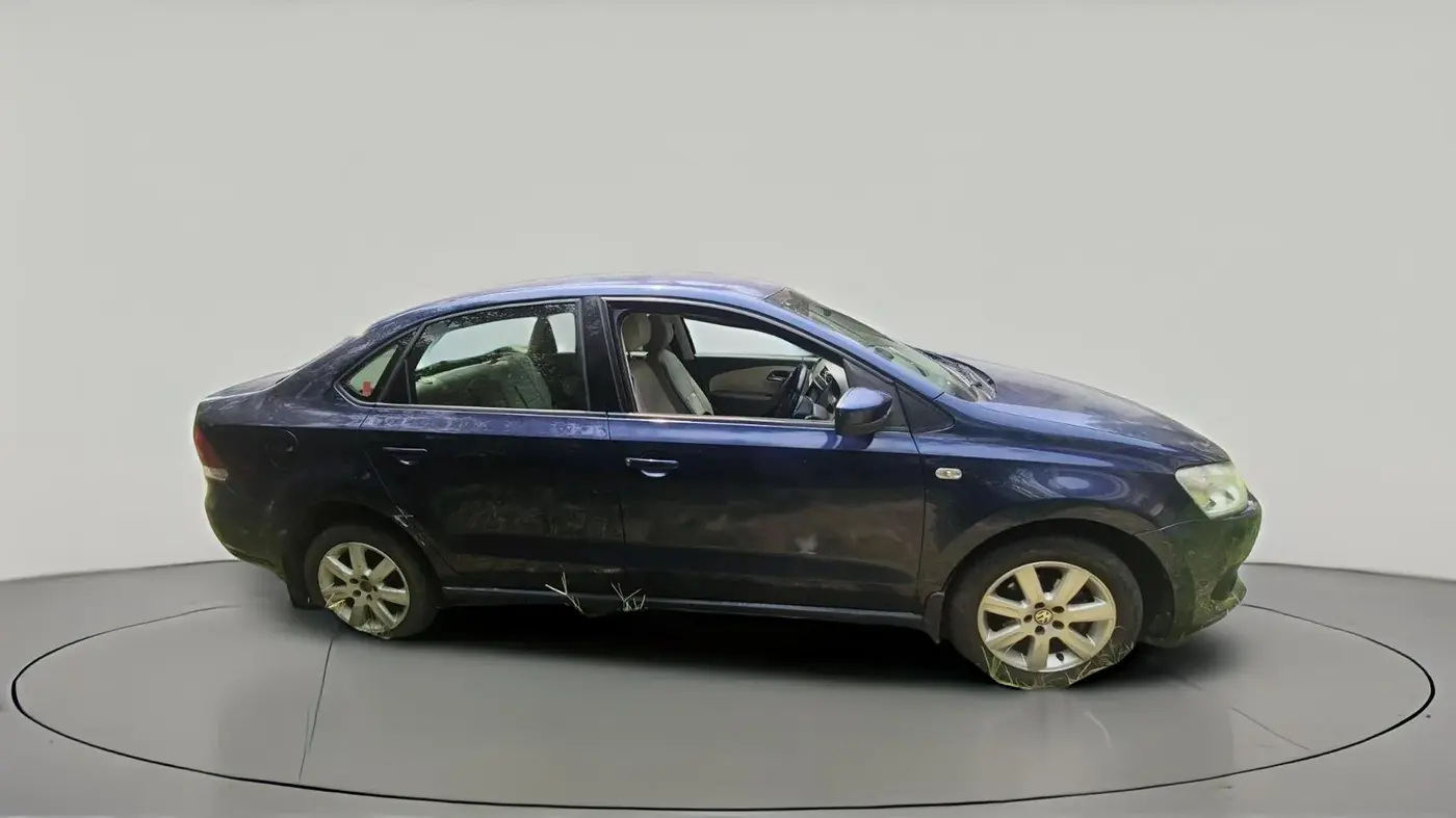 2011 Volkswagen Vento HIGHLINE DIESEL 1.6, Diesel, Manual, 99,142 km, exterior