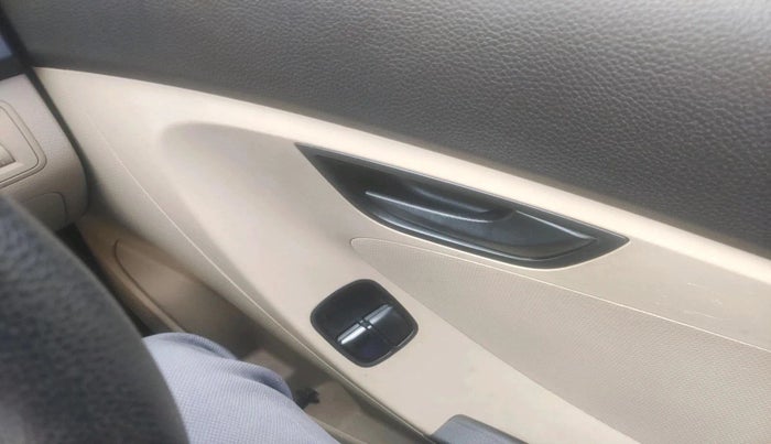 2012 Hyundai Eon MAGNA, Petrol, Manual, 57,144 km, interior