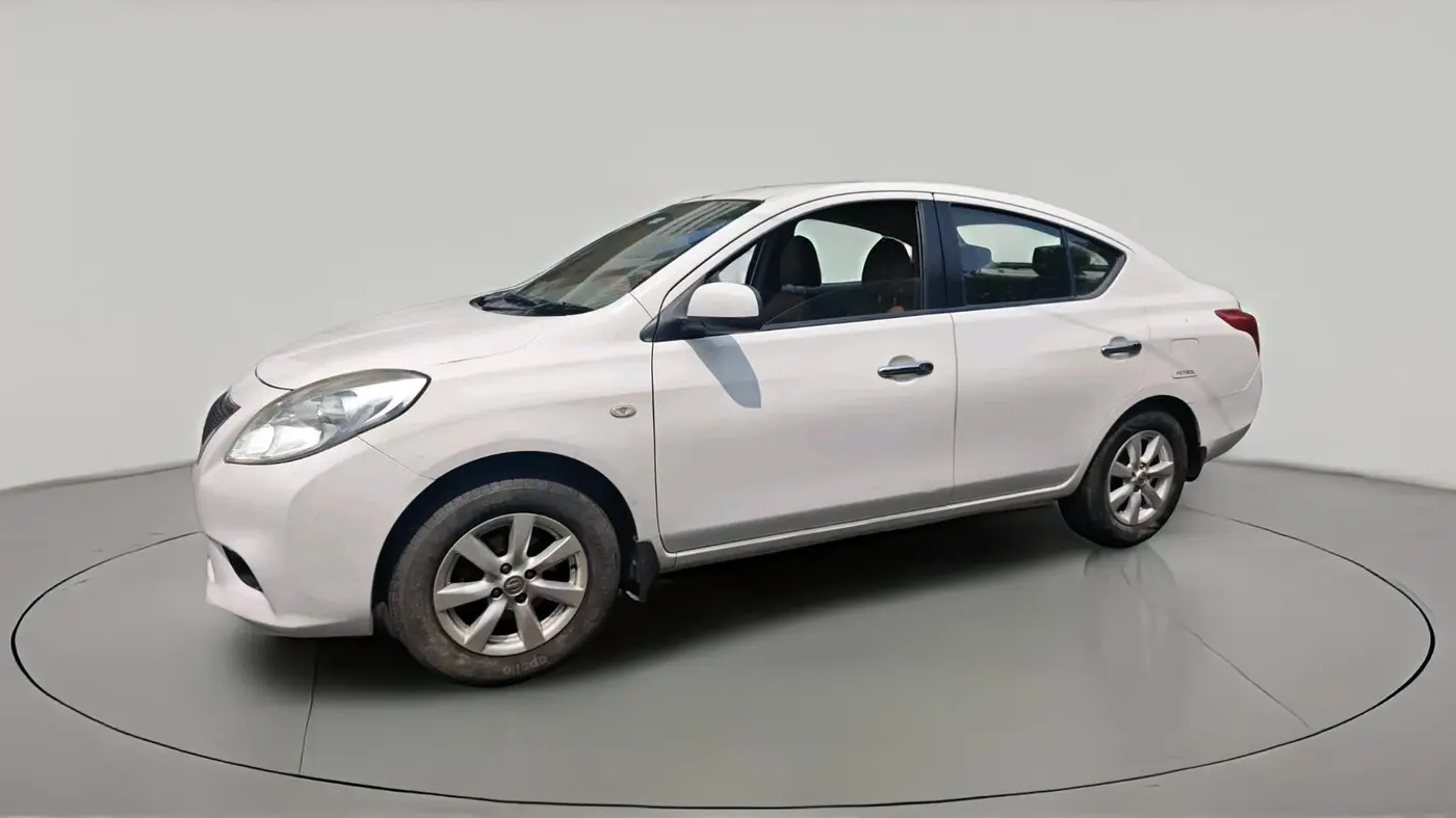 2011 Nissan Sunny XV PETROL, Petrol, Manual, 1,20,231 km, exterior