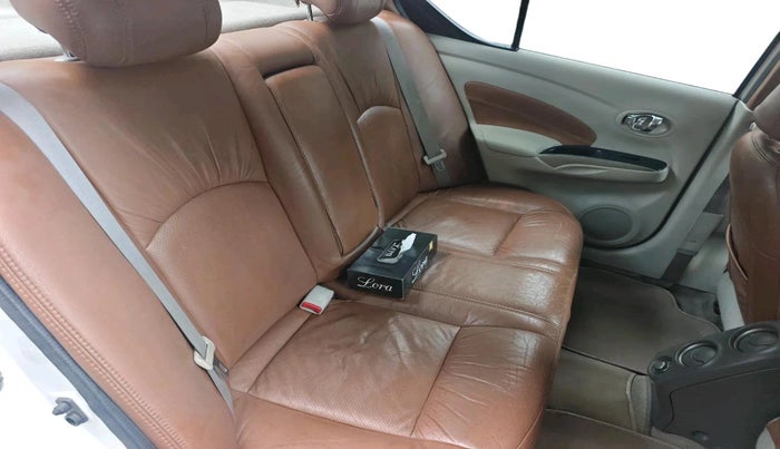 2011 Nissan Sunny XV PETROL, Petrol, Manual, 1,20,231 km, interior