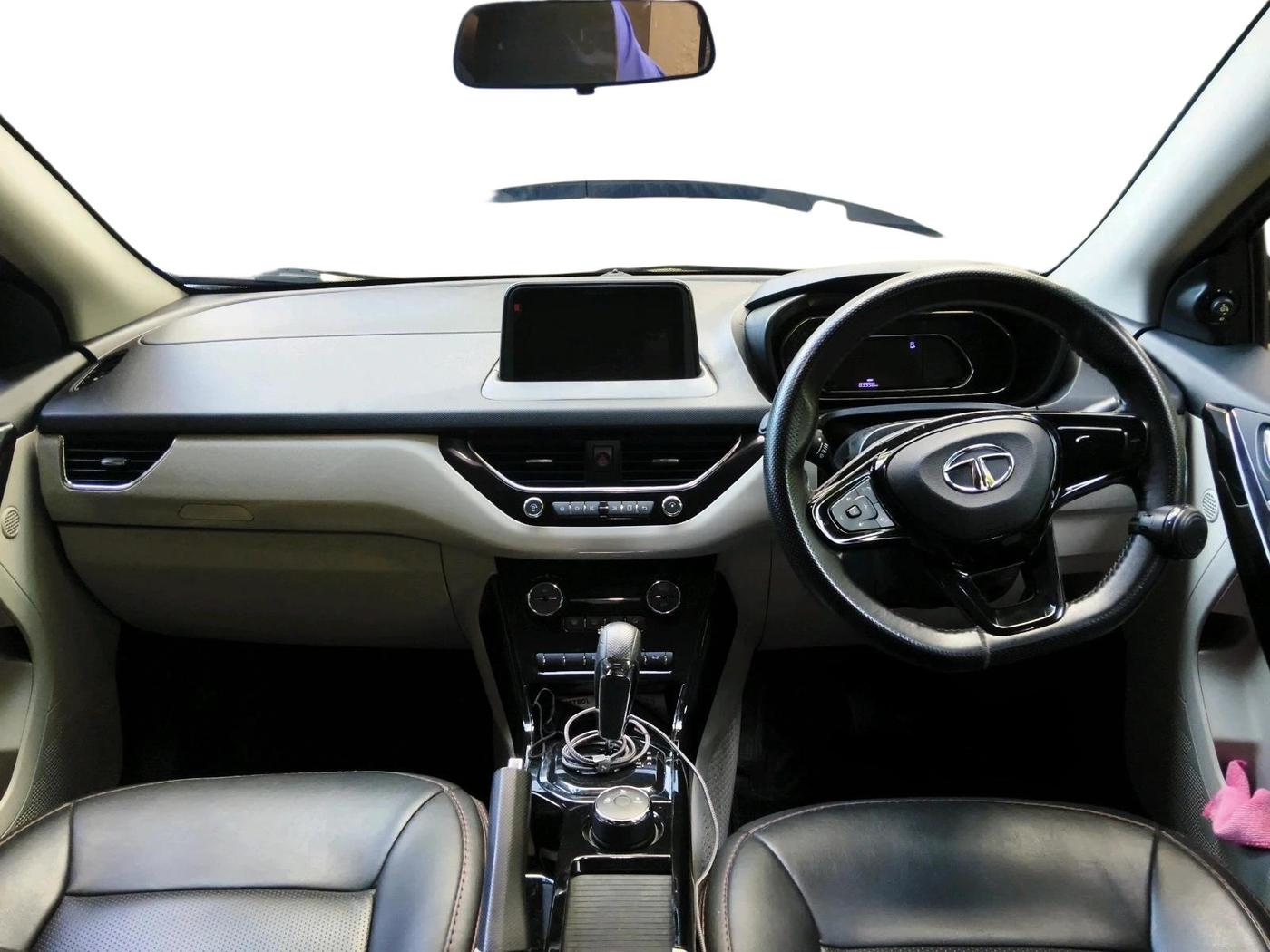 2021 Tata NEXON XZA PLUS PETROL, Petrol, Automatic, 83,998 km, interior