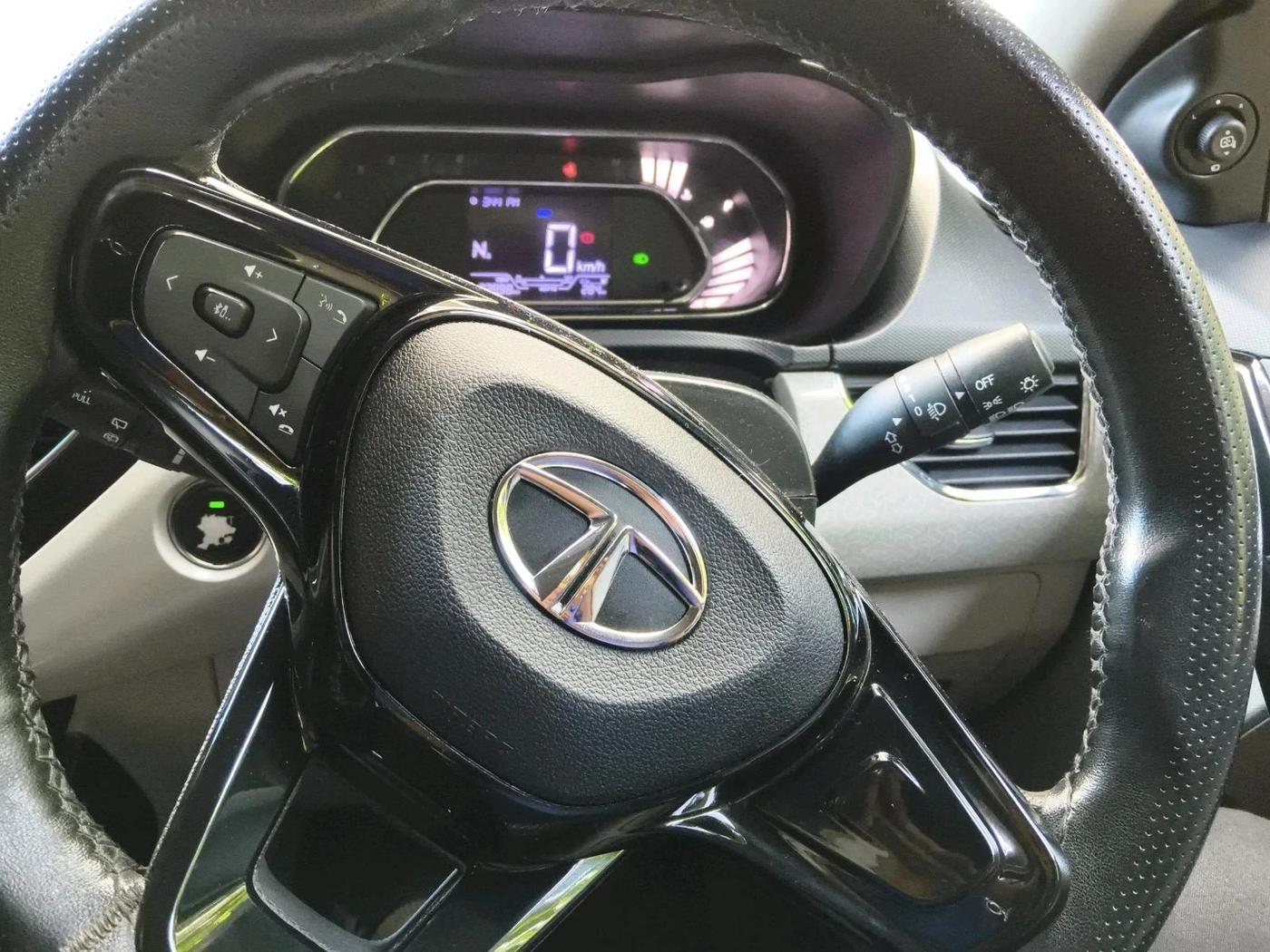 2021 Tata NEXON XZA PLUS PETROL, Petrol, Automatic, 83,998 km, interior