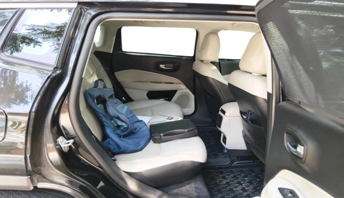 2018 Jeep Compass LIMITED 2.0 DIESEL, Diesel, Manual, 1,01,319 km, interior