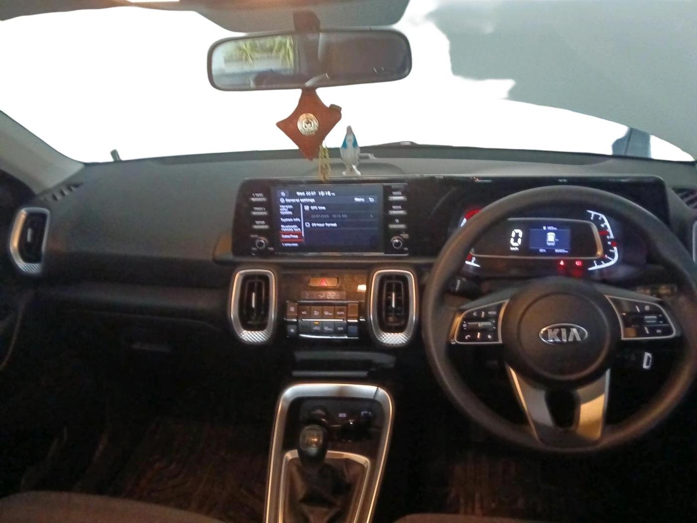 2020 KIA SONET HTK PLUS 1.2, Petrol, Manual, 90,455 km, interior