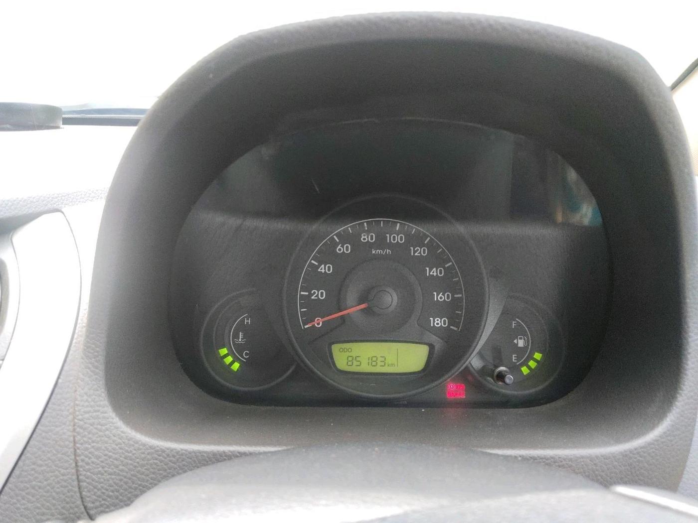 2016 Hyundai Eon ERA +, Petrol, Manual, 85,183 km, interior