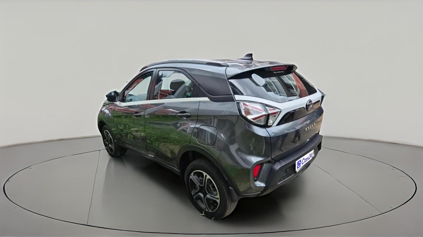 2023 Tata NEXON XM SUNROOF PETROL, Petrol, Manual, 23,122 km, exterior