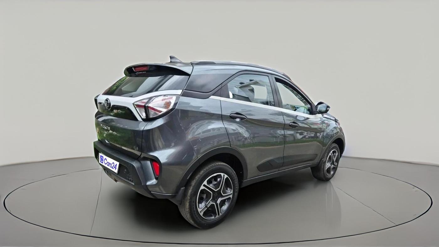 2023 Tata NEXON XM SUNROOF PETROL, Petrol, Manual, 23,122 km, exterior