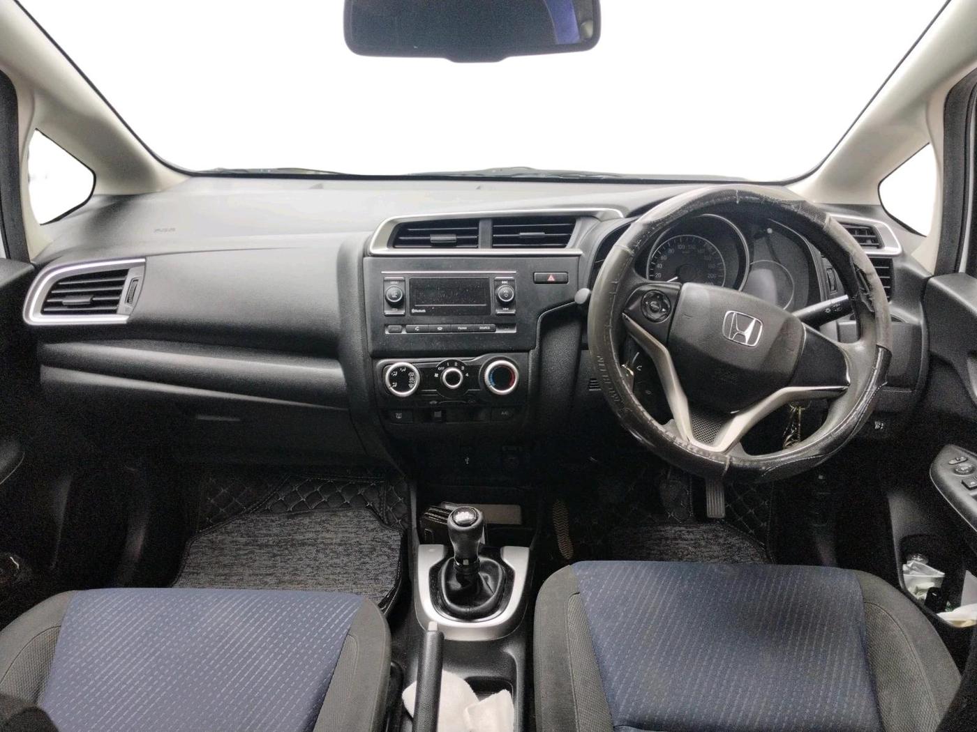 2018 Honda WR-V 1.5L I-DTEC S MT, Diesel, Manual, 1,27,363 km, interior