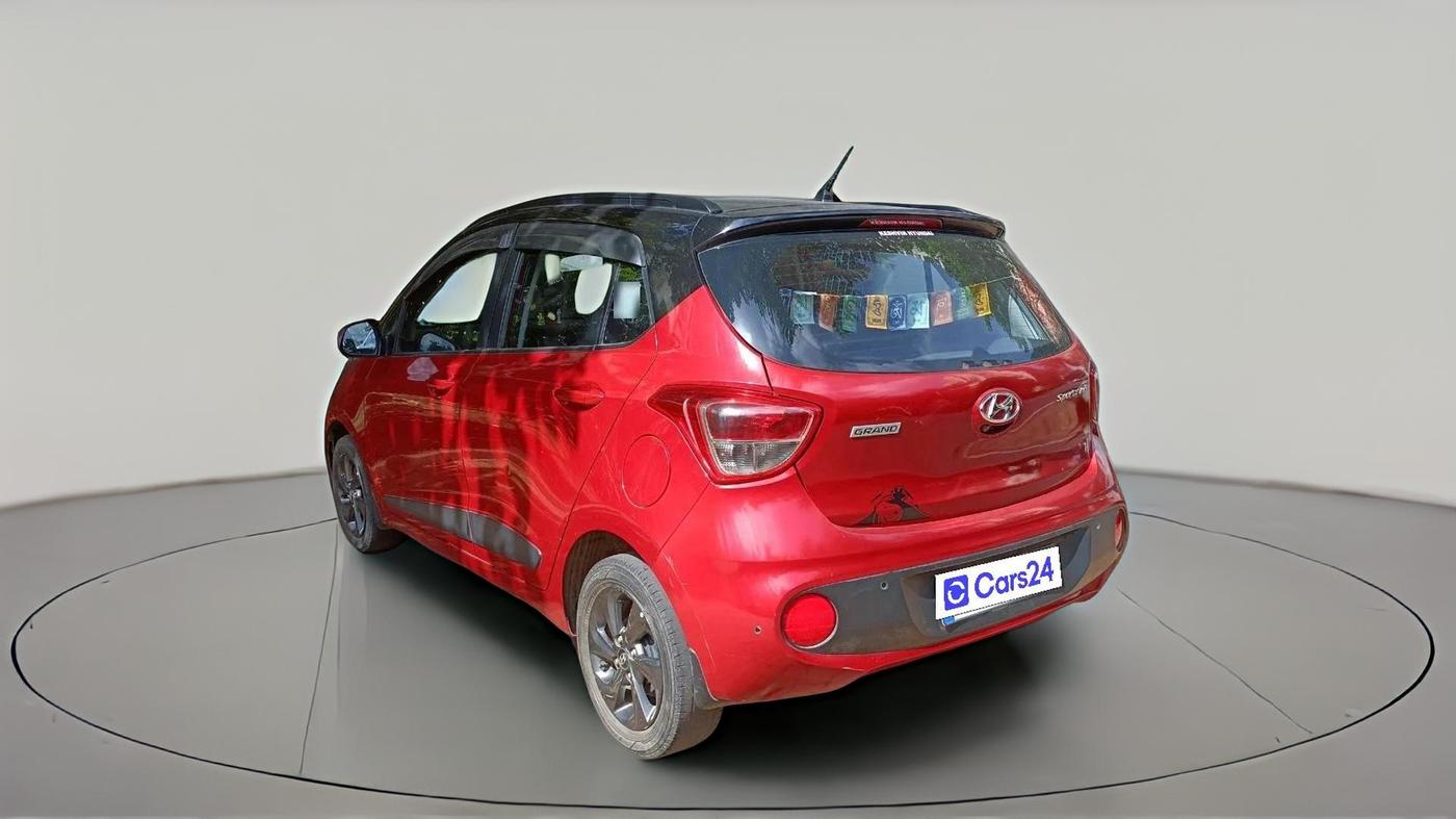 2018 Hyundai Grand i10 SPORTZ 1.2 KAPPA VTVT DUAL TONE, Petrol, Manual, 73,428 km, exterior