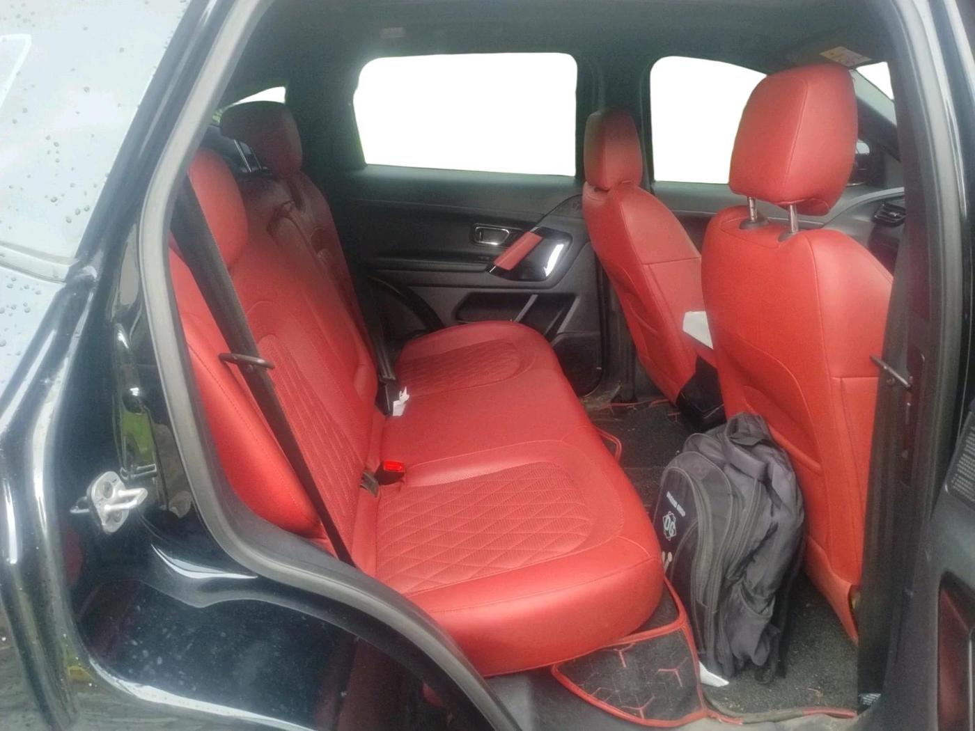 2023 Tata Harrier XZA + O 2.0L RED DARK EDITION 5 STR, Diesel, Automatic, 34,694 km, interior
