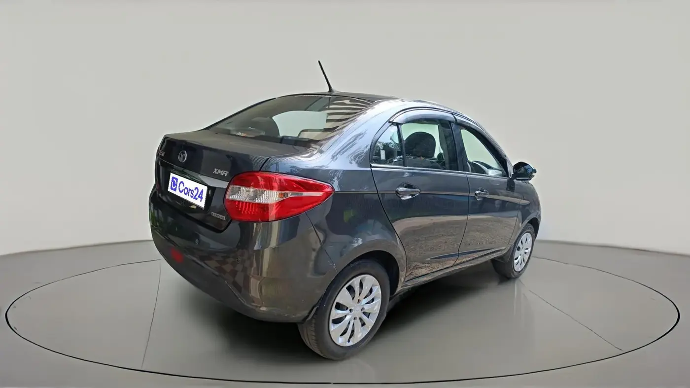 2015 Tata Zest XMA F-TRONIC DIESEL, Diesel, Automatic, 1,52,966 km, exterior
