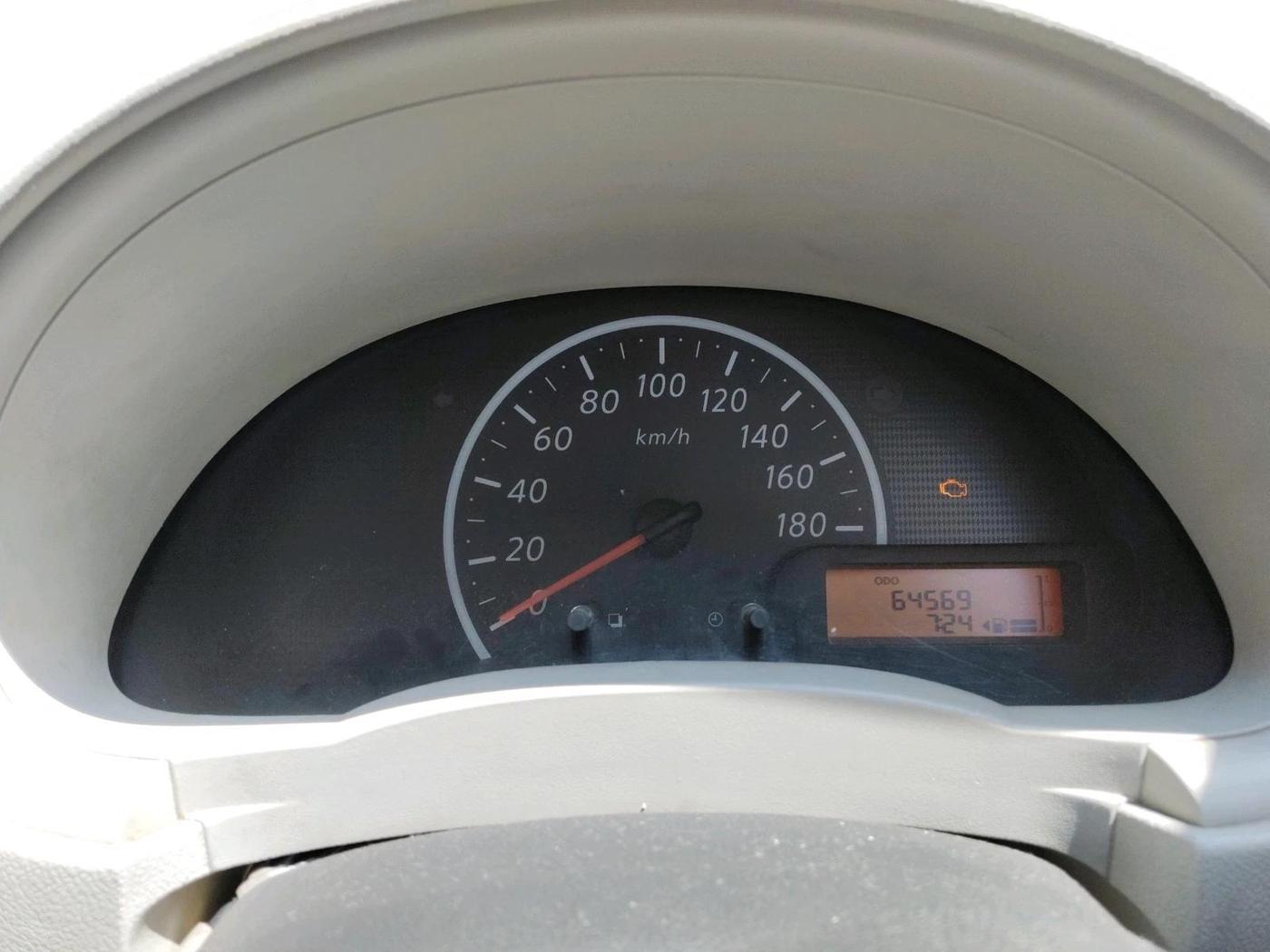 2013 Nissan Micra Active XL, Petrol, Manual, 64,569 km, interior