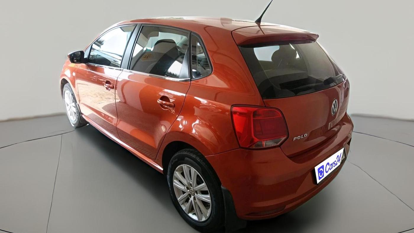 2015 Volkswagen Polo COMFORTLINE 1.5L, Diesel, Manual, 1,70,967 km, exterior