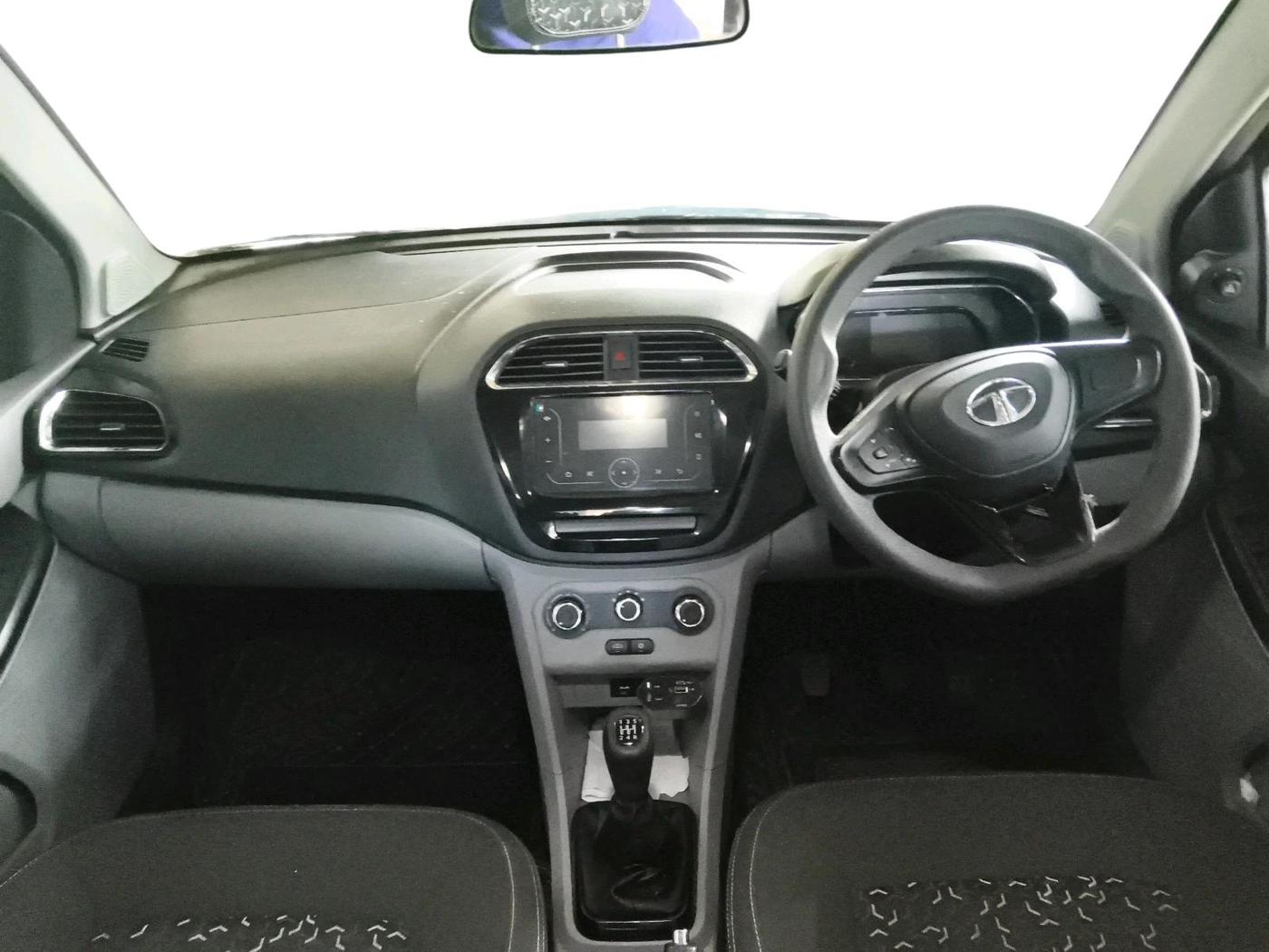 2021 Tata Tiago XT PETROL, Petrol, Manual, 40,184 km, interior