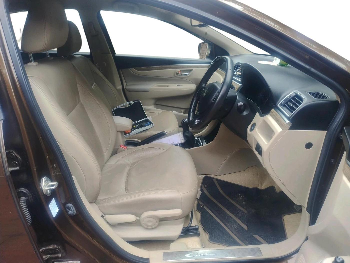2019 Maruti Ciaz ALPHA 1.5 SHVS PETROL, Petrol, Manual, 46,715 km, interior