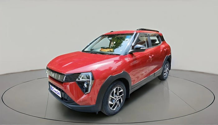 2024 Mahindra XUV 3XO AX5 1.2 L TCMPFI AT, Petrol, Automatic, 16,272 km, exterior