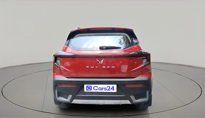 2024 Mahindra XUV 3XO AX5 1.2 L TCMPFI AT, Petrol, Automatic, 16,272 km, exterior