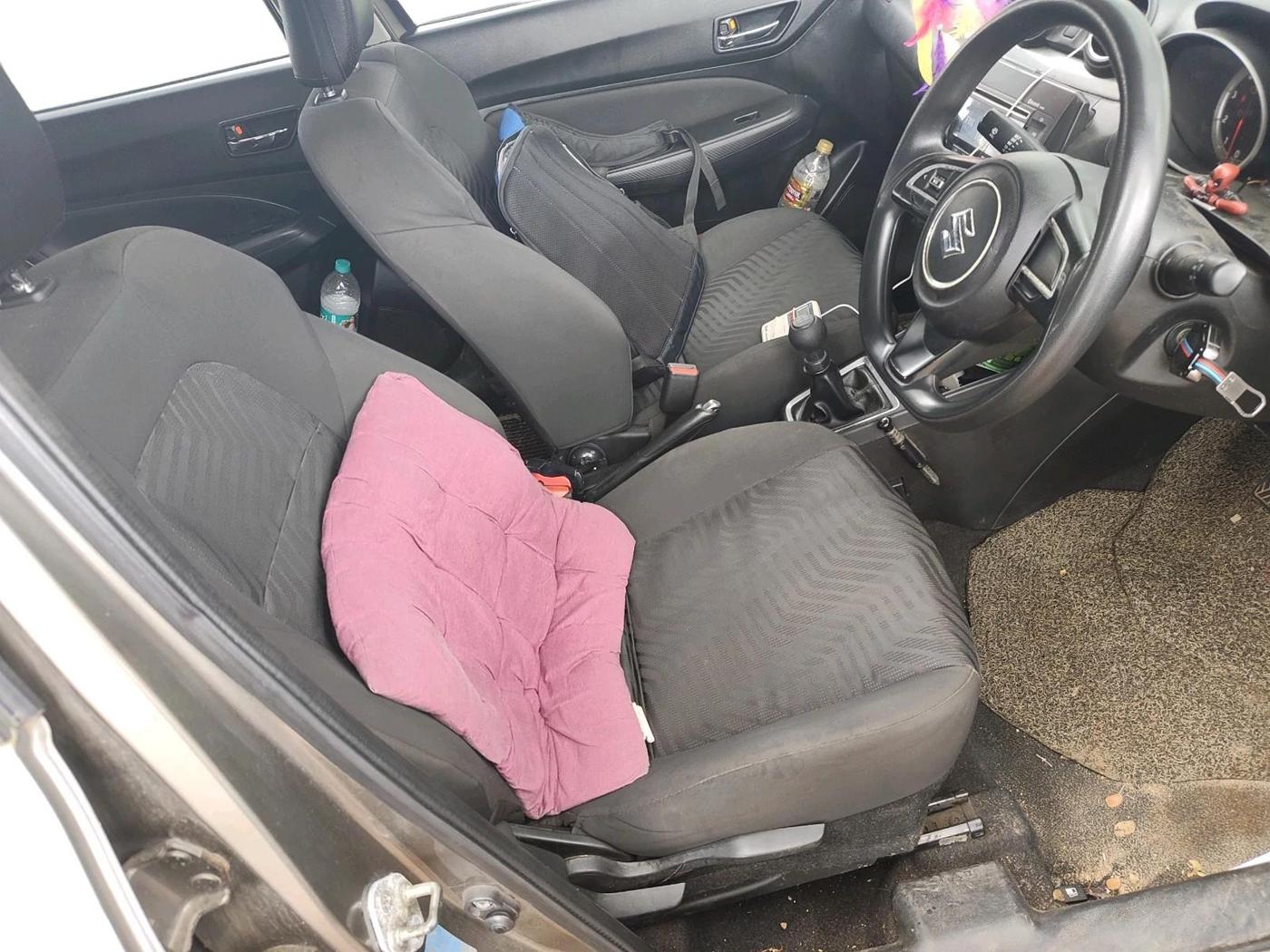 2018 Maruti Swift VXI, CNG, Manual, 81,002 km, interior