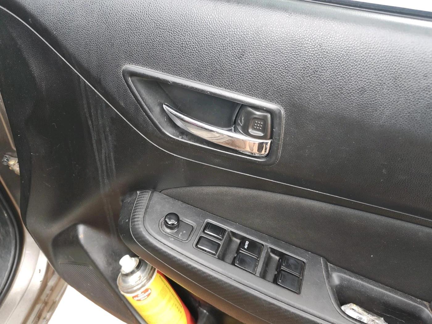 2018 Maruti Swift VXI, CNG, Manual, 81,002 km, interior