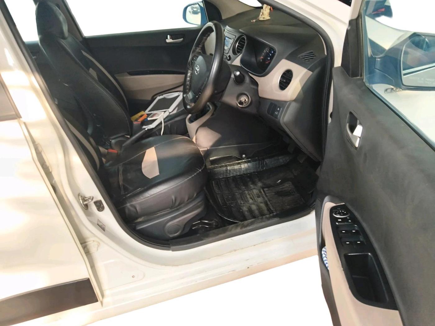 2016 Hyundai Xcent SX 1.1 CRDI, Diesel, Manual, 87,000 km, interior