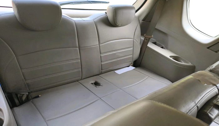 2013 Maruti Ertiga ZXI, Petrol, Manual, 92,364 km, interior
