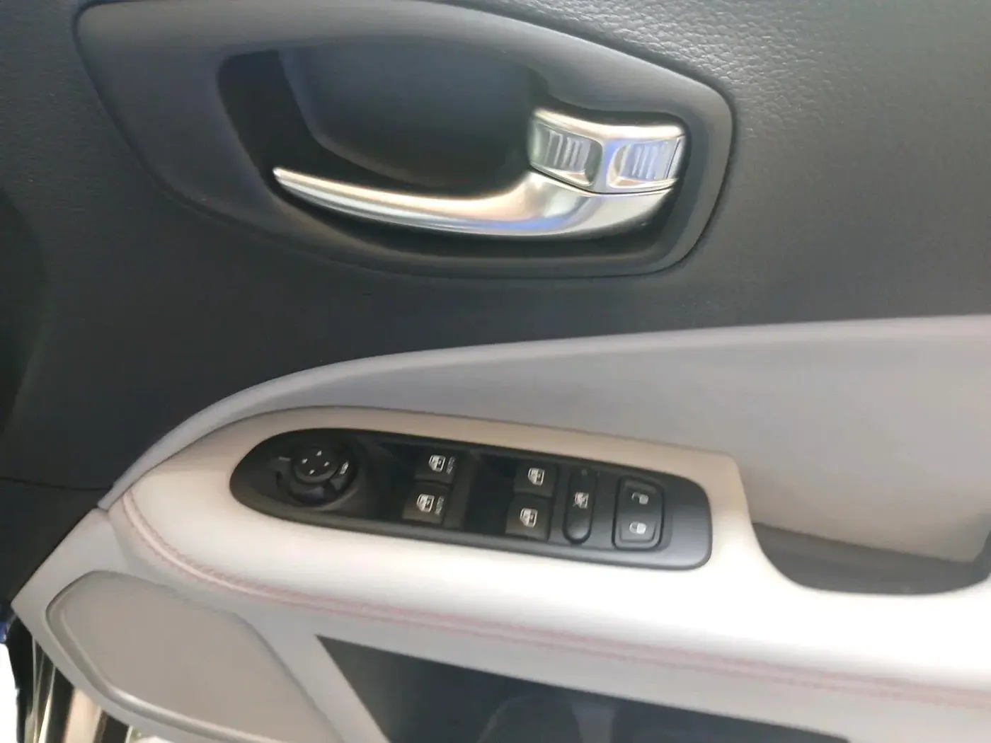 2018 Jeep Compass LIMITED 1.4 PETROL AT, Petrol, Automatic, 64,000 km, interior