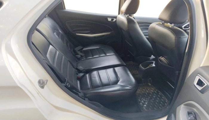 2013 Ford Ecosport TITANIUM 1.5L DIESEL, Diesel, Manual, 1,99,802 km, interior